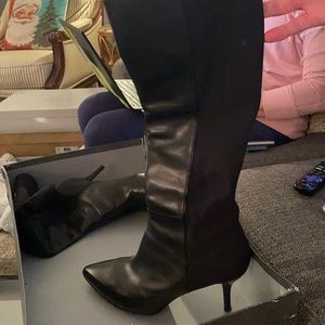GENTLY USED VIA SPIGA BLACK HEELED BOOT SIZE 10